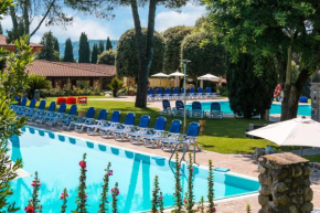  West Garda Hotel  Паденге-Суль-Гарда